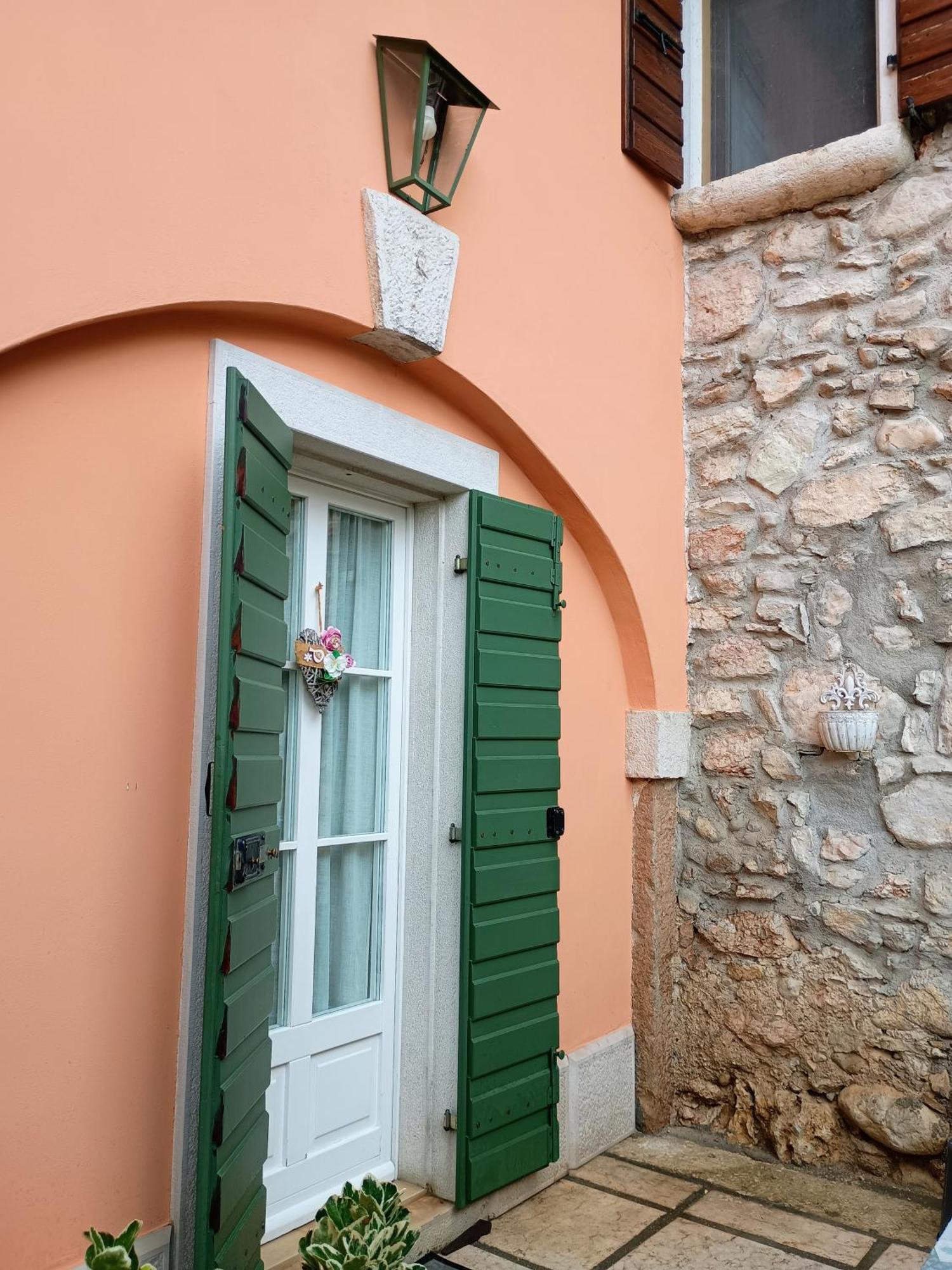 Casa Del Capitello Apartment Каприно Веронезе Екстериор снимка