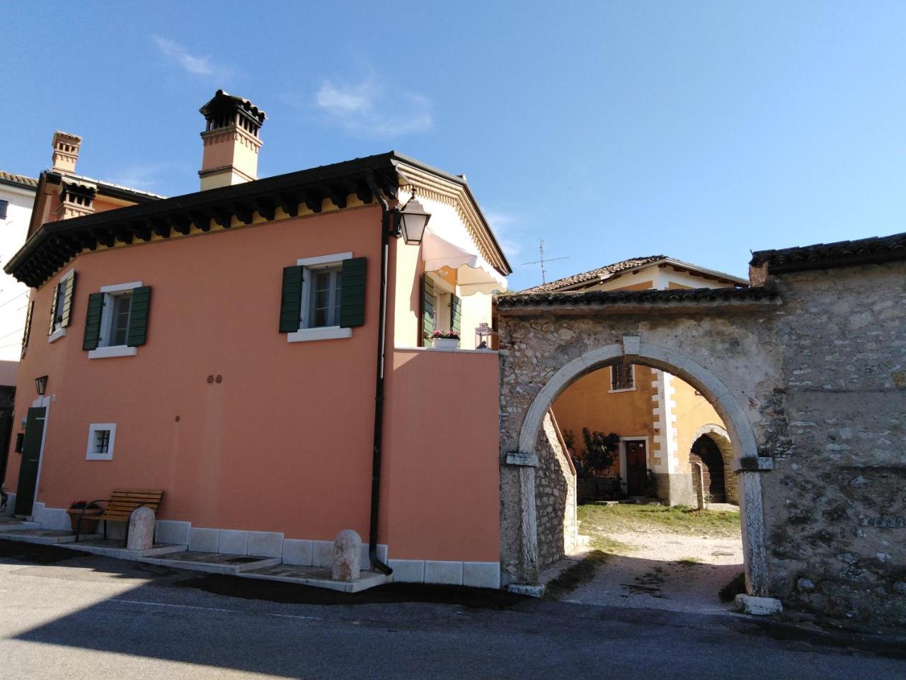 Casa Del Capitello Apartment Каприно Веронезе Екстериор снимка
